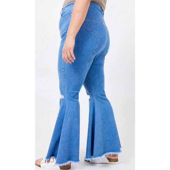 Altar’d State A Beautiful Soul Arula Star Flare Jeans Distressed Bell Bottom 16 - Picture 2 of 14